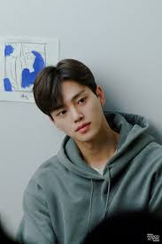 메이킹 ＜알고있지만,＞ 한소희x송강의 비주얼♥케미♥ 가득한 대본리딩 현. Td5lhgmrq27xjm