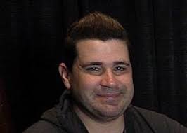 Country powerhouse Josh Gracin is back and better than ever.