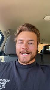 Peyton Myler Takes Off Braces