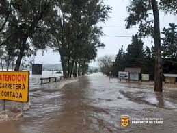 Washes, rivers, dry lakes and depressions. Spain Dozens Rescued After Flash Floods In South Floodlist