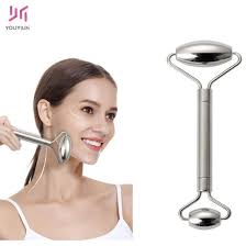 Continue with three outward sweeping. China Stainless Steel Face Massage 3d Roller For Removal Wrinkle China 3d Face Roller Facial Roller