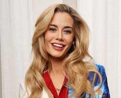 Brittany Mason's Instagram, Twitter & Facebook