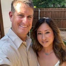 From Katie Cooper “Auburn University pre-health student group currently in  Cape Town learning about medicine, healthcare systems, and African culture!  We are enjoying their hot, dry summer weather in the southern hemisphere