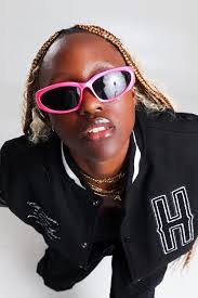 Kwesi Walker's Instagram, Twitter & Facebook