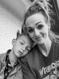 Shyane Montgomery (@alignedwithshyane) • Instagram photos and videos