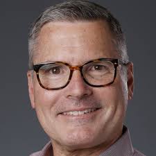 Brad Rolfe's Instagram, Twitter & Facebook