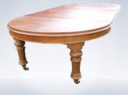The dining table is the focal point of any dining room or kitchen so it's important you get the right size, the right style and at the right price. 3 Metre Antique Oak Dining Table