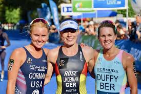 Triathletes compete for fastest overall completion time, racing each segment sequentially with the time transitioning between the disciplines included. Triathlon Deutschland War Unterwegs 7 8 September Deutsche Triathlon Union