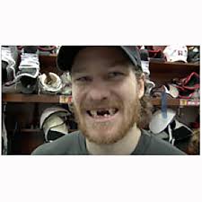 Duncan keith joins adam burish and patrick sharp to break down losing seven teeth game 4 of the 2010 western conference. Hockey Beast Duncan Keith Lost Seven Teeth In All Three ÙÛØ³Ø¨ÙˆÚ©