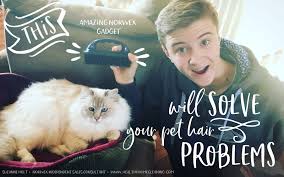 The large round rubber bristles gently comb through fabric to actively agitate embedded hair and fur and create static electricity to attract more hair and fur from deep within the pile without using any chemicals. This Simple Tool Will Solve Your Pet Hair Problems And More Honest Norwex Reviews