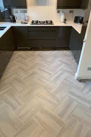 Amtico Spacia Luxury Vinyl Tiles Amtico Flooring Kitchen Amtico Flooring Luxury Vinyl Tile
