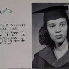 3 weeks ago, I shook VP Kamala Harris' hand at a reproductive freedom event  in ATL, and today I cast my vote for her to become the first female  president of the