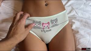 Cute Teen Cameltoe Porn Videos | xHamster