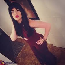 The late mexican singer selena quintanilla perez has remained a legendary musical icon for many of us. Homemade Selena Costume