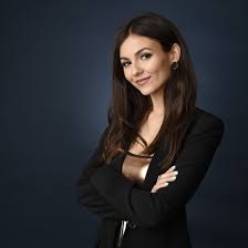 Victoria justice often applies a wavy hairstyle which is very pretty. Wallpaper Black Women Model Long Hair Sitting Singer Fashion Person Victoria Justice Beauty Woman Human Positions Portrait Photography Photo Shoot Brown Hair 3196x3196 Thorragnarok 27710 Hd Wallpapers Wallhere