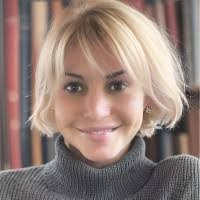 Jennifer Postle's Instagram, Twitter & Facebook