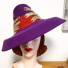 Incredible 1940s Vintage Style Purple Felt Wide Brim Tilt Hat With Two Surrealist Sequin Hands Nearly 1 000 Vintage Autumn Fashion Unique Hats Vintage Fashion