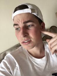 Laura-jane Pratley (@laura_pratley)