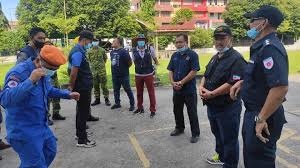 Setiausaha majlis daerah tanjong malim. Jabatan Penerangan Sabah On Twitter Operasi Yg Diketuai Oleh Ybhg Tuan Juraimin Hj Jadil Pegawai Daerah Lahad Datu Merangkap Pengerusi Jawatankuasa Pengurusan Bencana Daerah Dan Melibatkan Agensi Jabatan Kesihatan Kawasan Lahad Datu