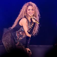 With francis leonesi, pascal motyka, adelina joana andreiu, anusca turculet. 13 Of Shakira S Best Songs In English And Spanish