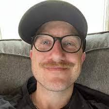 Nancy Weingart's Instagram, Twitter & Facebook