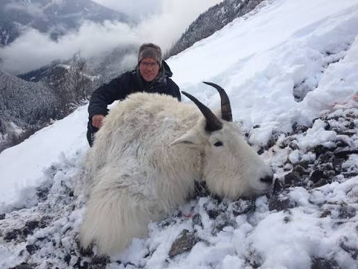 Late Season Mountain Goat Hunts - Bolen Lewis