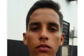 Rapaz aproveita saída do pai e mata mãe a facadas dentro de casa no Entorno