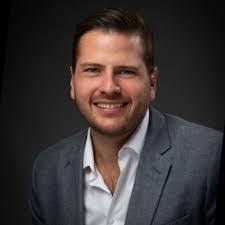 Jamie Howey's Instagram, Twitter & Facebook