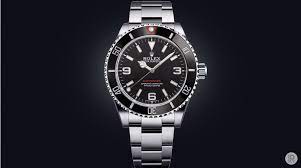 ロレックス サブマリーナがモデルチェンジによって 007 に登場したビッグクラウン化するのでは というウワサ ロレックス サブマリーナ ビッグ ロレックス