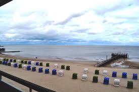 Finn (og) dat rode huus befindet sich unweit vom südstrand entfernt. Ferienwohnung Haus Irma Wyk Ok Vermietung