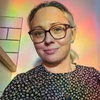 10 "Nadia Wall" profiles