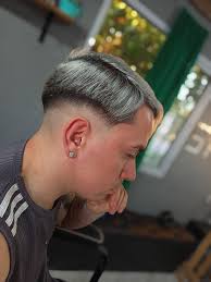 Sillones clásicos para barbería nuevos, usados & restauraciones.