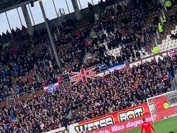 Originally from toronto, currently based in london. Outside Left November 2018