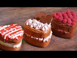 Einen lieben geburtstagsgruß verschicken und damit ein geburtstagsherz höher schlagen lassen: Valentinstags Herz Tortchen Einfach Und Schnell Zubereitet Nicoles Zuckerwerk Youtube