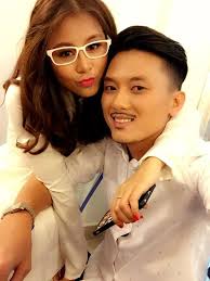 Mãi đến năm nay dự thi, cô nàng phát khóc vì đề vẫn. Nihvkfjzkuewhm