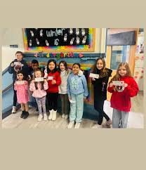 Riverside's Vocabulary Parade #gameonrvc #likeacyclone