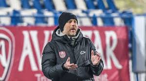 Maybe you would like to learn more about one of these? Revenire La Cfr Cluj Dan Petrescu A RenunÅ£at La Fotbalistul Campion In Gruia Edi IordÄƒnescu Il Readuce Mutarea PregÄƒtitÄƒ