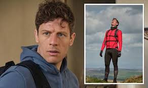 Happy Valley spoiler photos confirm Tommy Lee Royce's fate after escaping  court