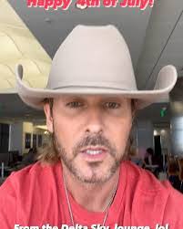 Wyatt Erwin's Instagram, Twitter & Facebook