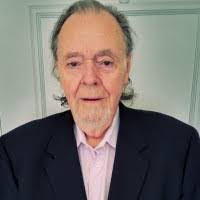 Chandra Ewing's Instagram, Twitter & Facebook