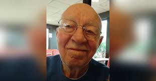 Vernon Landis's Instagram, Twitter & Facebook