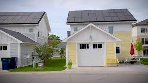 Helping Habitat For Humanity Build Sustainable Homes With Images Sustainable Home