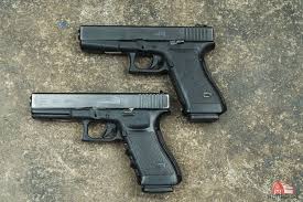 Wenn der name des waffenproduzenten gaston glock allerdings in den. Glock History Origins Of America S Favorite Polymer Pistol