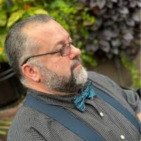 8 "Derrick Henley" profiles