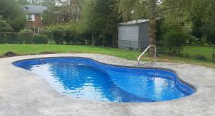 The Imagine Pools Inspiration Fiberglass Swimming Pool Is Available In Five Different Lengths From Fiberglass Swimming Pools Swimming Pools Fiberglass Pools