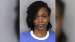 Florida man attacks couple with bug spray outside Publix, deputies say