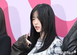 뉴진스 하니 깜찍한 볼하트[엑s HD포토] - 나무뉴스