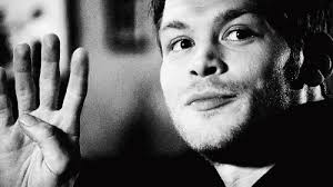 Search, discover and share your favorite klaus michaelson gifs. Klaus Mikaelson Gif Find On Gifer