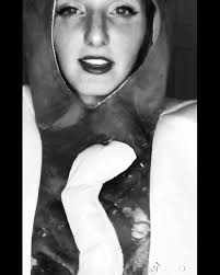 Veronica Lowry (@verahrah) • Instagram photos and videos