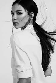 Background Woman Black And White Portrait Photography Pin By Poetic Edge Photography Life On H E R H A I R Photography Women Female Portrait Black And White Portraits